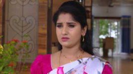 Raktha Sambandam S01E647 18th September 2020 Full Episode
