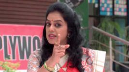 Raktha Sambandam S01E93 15th August 2018 Full Episode