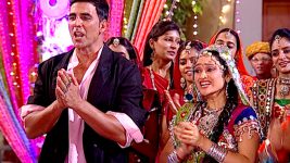 Taarak Mehta ka Ooltah Chashmah S01E1251 Bollywood's Action Hero In Gokuldham Full Episode