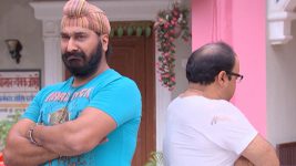 Taarak Mehta ka Ooltah Chashmah S01E1993 Attempts To Open The Door Full Episode