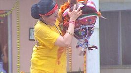 Taarak Mehta ka Ooltah Chashmah S01E438 Daya Is In Danger Full Episode