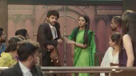 Aboli (star pravah) S01 E367 Ajinkya's Outsmarts Bhonsle