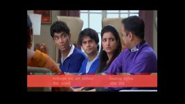 Badi Door Se Aaye Hain S01 E161 No One Wants To Go To School