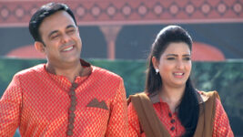 Badi Door Se Aaye Hain S01 E192 Ojha's Son Manav returns