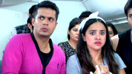 Badi Door Se Aaye Hain S01 E455 Emergency Landing