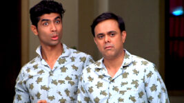 Badi Door Se Aaye Hain S01 E482 Missing Varsha