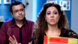 Badi Door Se Aaye Hain S01 E54 Bhadresh's New Strategy