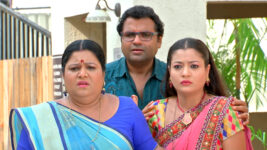 Badi Door Se Aaye Hain S01 E58 Panic Occurs in Sunshine Society