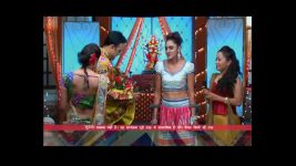 Badi Door Se Aaye Hain S01 E87 Anna and Ronnie's Performance in Navratri Competition