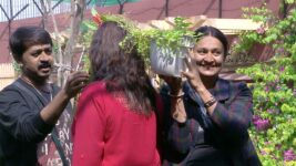 Bigg Boss Kannada S04 E89 Day 89 Nightshift: Rekha's herbal saloon treatment