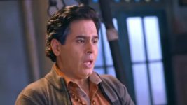 Dheere Dheere Se S01 E34 Bhawana Makes the Call