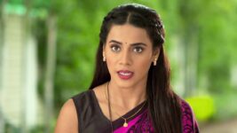 Jeev Majha Guntala S01 E52 Chitra is on a mission