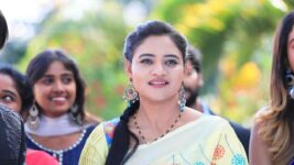 Kannadathi S01 E797 Bhuvi is ecstatic