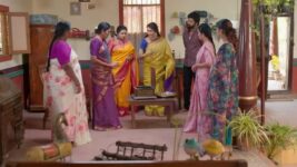 Meenakshi Ponnunga S01 E163 11th February 2023