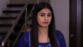 Moti Baa Ni Nani Vahu S01 E405 Swara is stressed