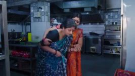 Vantalakka S01 E223 Murali, Varalakshmi Are Thankful