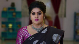 Krishna Mukunda Murari S01 E108 Bhavani's Firm Decision