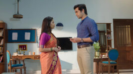 Lagnachi Bedi S01 E357 Sindhu Suspects Raghav