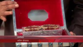 Pyaar Ka Dard Hai Meetha Meetha Pyaara Pyaara S02 E29 Purshottam gifts wife’s bangles