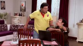 Pyaar Ka Dard Hai Meetha Meetha Pyaara Pyaara S06 E04 Harish goes into Avantika's room