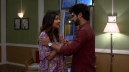 Thikpyanchi Rangoli S01 E454 Shashank Assures Apurva