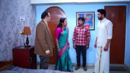 Deivam Thantha Poove S01 E423 10th April 2023
