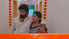 Meenakshi Ponnunga S01 E233 1st May 2023