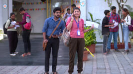 Thikpyanchi Rangoli S01 E484 Apurva on Cloud Nine