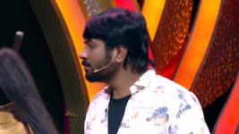 Start Music (Tamil) S04 E10 Celebrity Battle