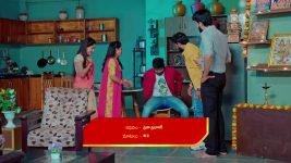 Nuvvu Nenu Prema S01 E316 Vikramaditya, Padmavathi in a Fix