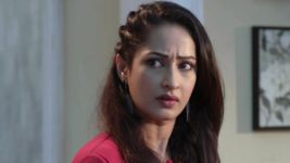 Tuzech Mi Geet Gaat Aahe S01 E283 Monica Is Taken Aback