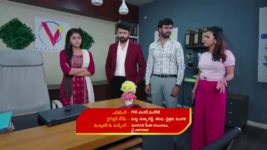 Vantalakka S01 E299 Dharani's Wicked Move