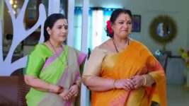 Ennenno Janmala Bandham S01 E445 Chithra Is Anxious