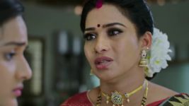Krishnamma Kalipindhi Iddarini S01 E37 Akhila Has a Plan
