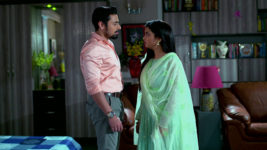 Ekka Dokka S01 E335 Pokhraj's Love For Ronjaboti
