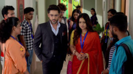 Gatchora S01 E534 Riddhiman to Support Bindi?