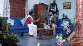 Guppedantha Manasu S01 E800 Chakram Spills the Beans