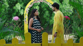 Krishnamma Kalipindhi Iddarini S01 E45 Amrutha's Mission Fails
