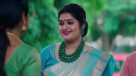 Krishna Mukunda Murari S01 E204 Bhavani Demands Answers