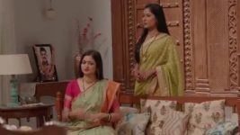 Lagnachi Bedi S01 E475 Sindhu Leaves Madhurani Shocked