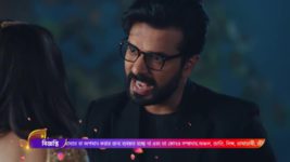 Naagin (Colors Bangla) S06 E277 Professor uses Trisha