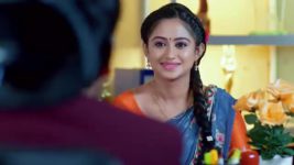 Yeda Loyallo Indradhanasu S01 E77 Keerthana Warns Amulya