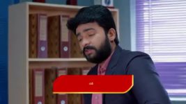 Yeda Loyallo Indradhanasu S01 E78 Amulya in Distress