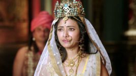 Chandira Nandhini S03 E34 Nandhini Under House Arrest!