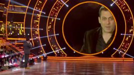 Jhalak Dikhla Jaa S09 E11 Farah Khan returns to the Jhalak stage