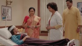 Lagnachi Bedi S01 E453 Sindhu in Dilemma