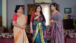 Malli Nindu Jabili S01 E396 Malini Questions Narmada