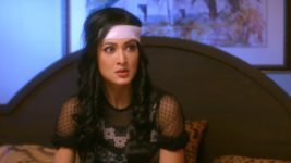 Meri Gudiya S01 E05 Ratri Is Consumed by Jealousy?