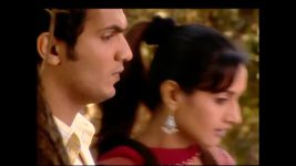 Miley Jab Hum Tum S02 E35 Mayank collects the wood