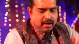 Rising Star S01 E12 Holi Special with Varun Dhawan and Alia Bhatt!